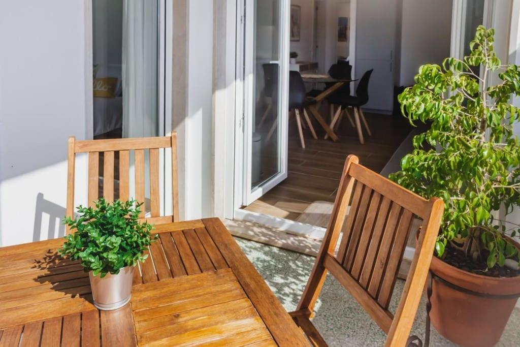 Lovely & Bright Renovated Apt. W/ Balcony In Lagos Exterior foto